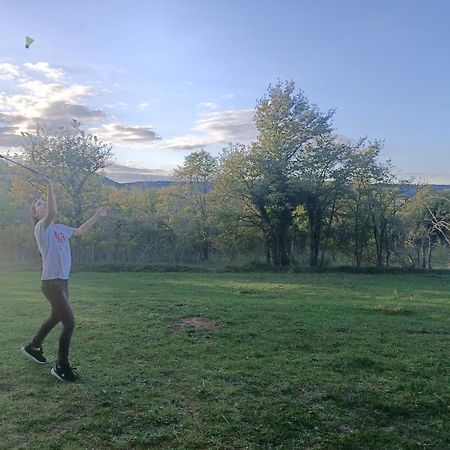 Chez Marthe, Organic Farm Stay Knin Luaran gambar